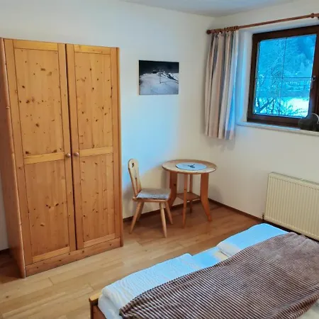 Oberstockachhof Apartman